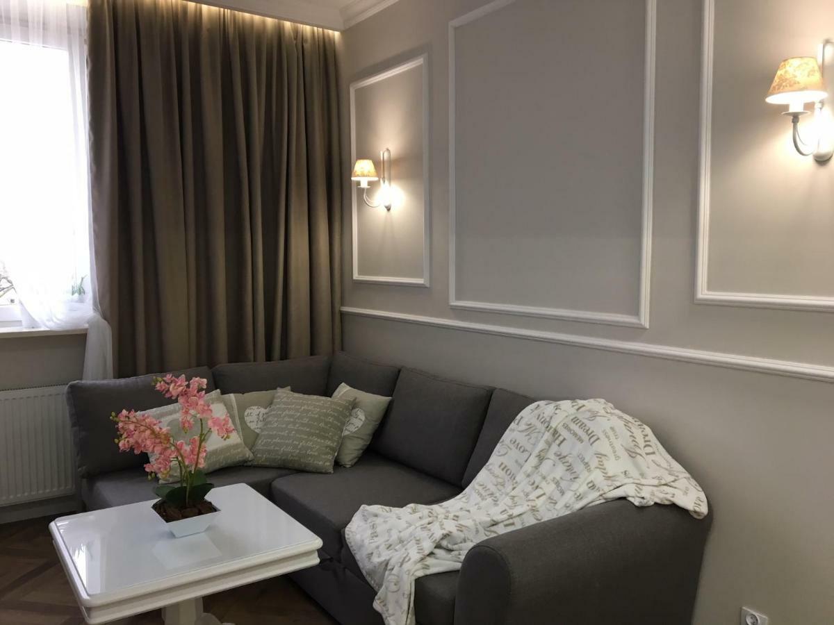 Family & Business Sauna Apartments Sienkiewicza No1 Centrum Plac Lliteratow- Piekny Apartament - 1 Bedroom With Private Sauna, Bath With Hydromassage, Parking Kielce Eksteriør bilde